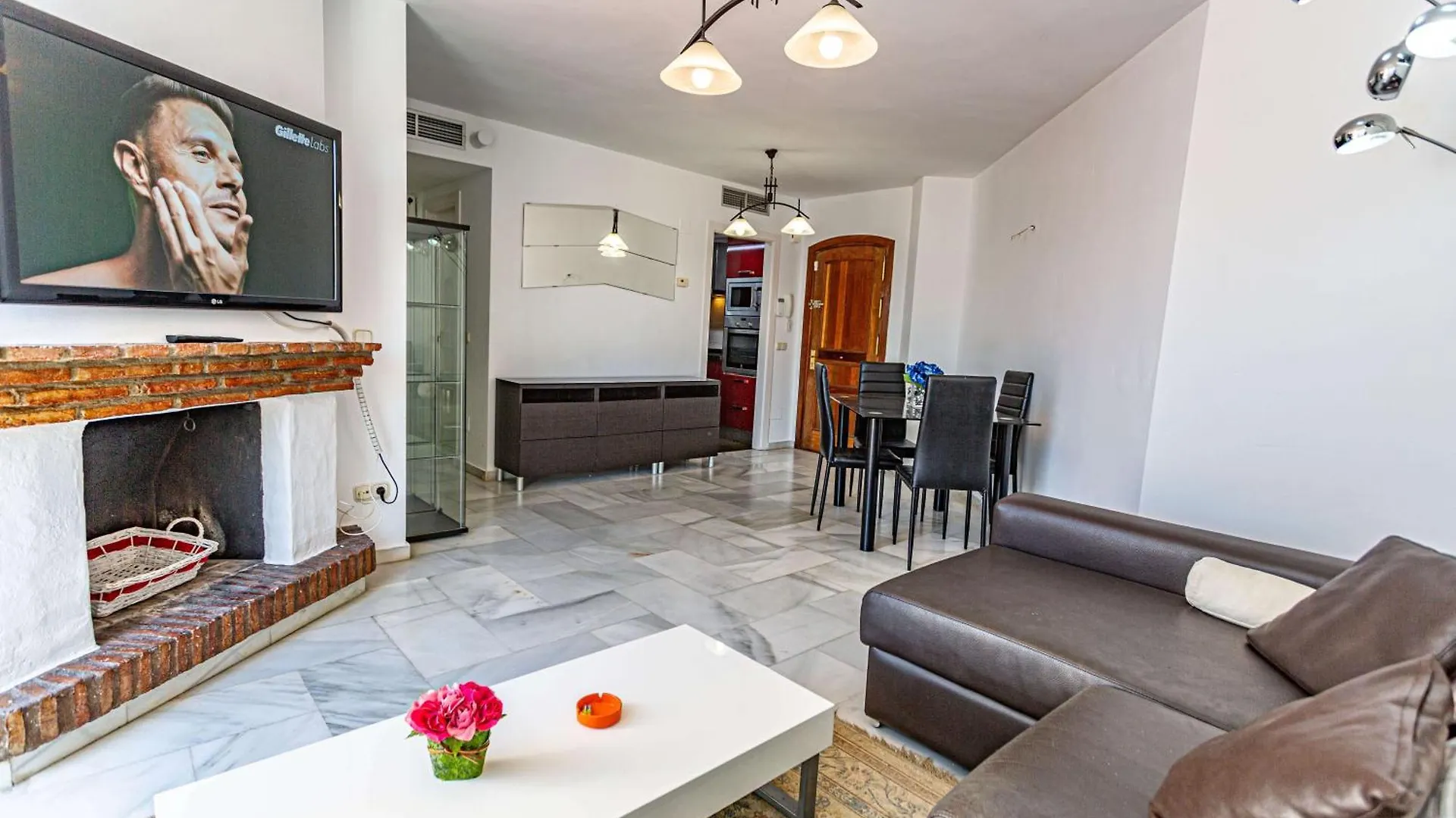 Holiday Apartment Puerto Marina Benalmadena
