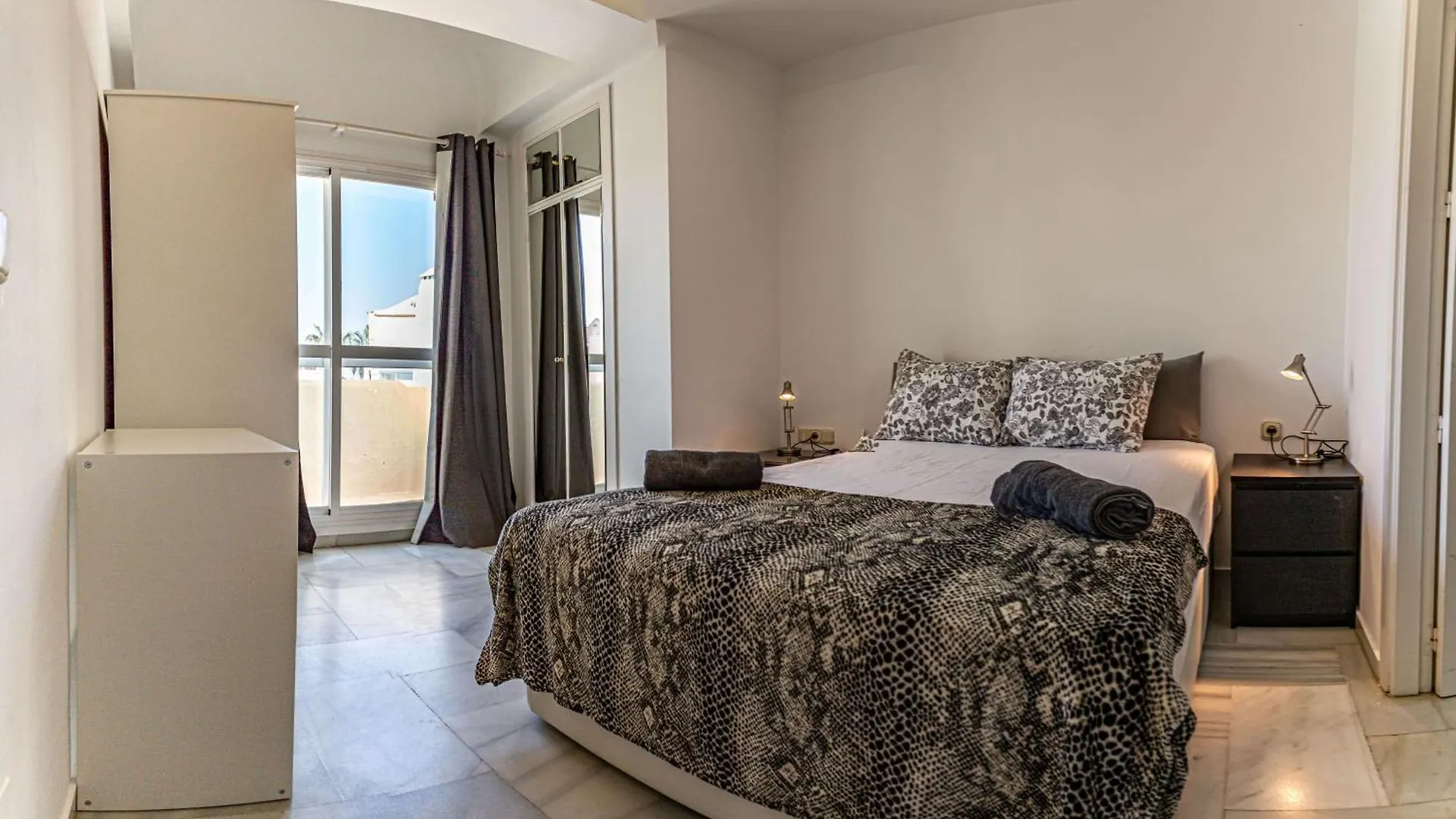 Holiday Apartment Puerto Marina Benalmádena